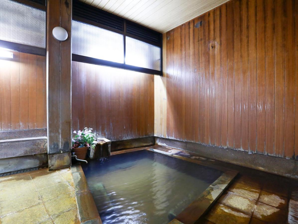 Ikariya Ryokan Yamanouchi  Exterior foto